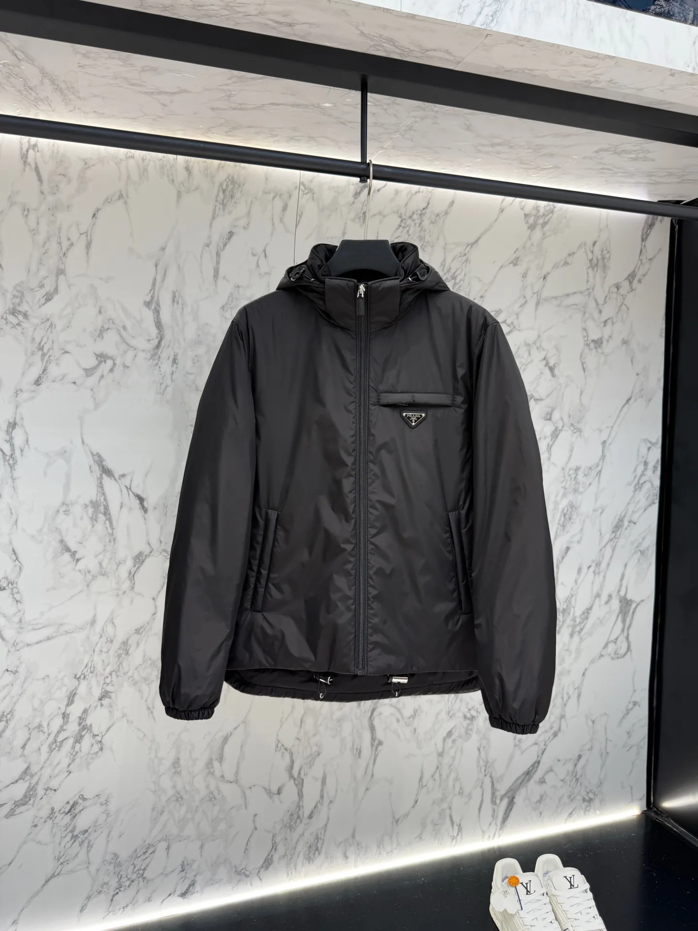 Куртки И Пуховики Женские Prada 18741954