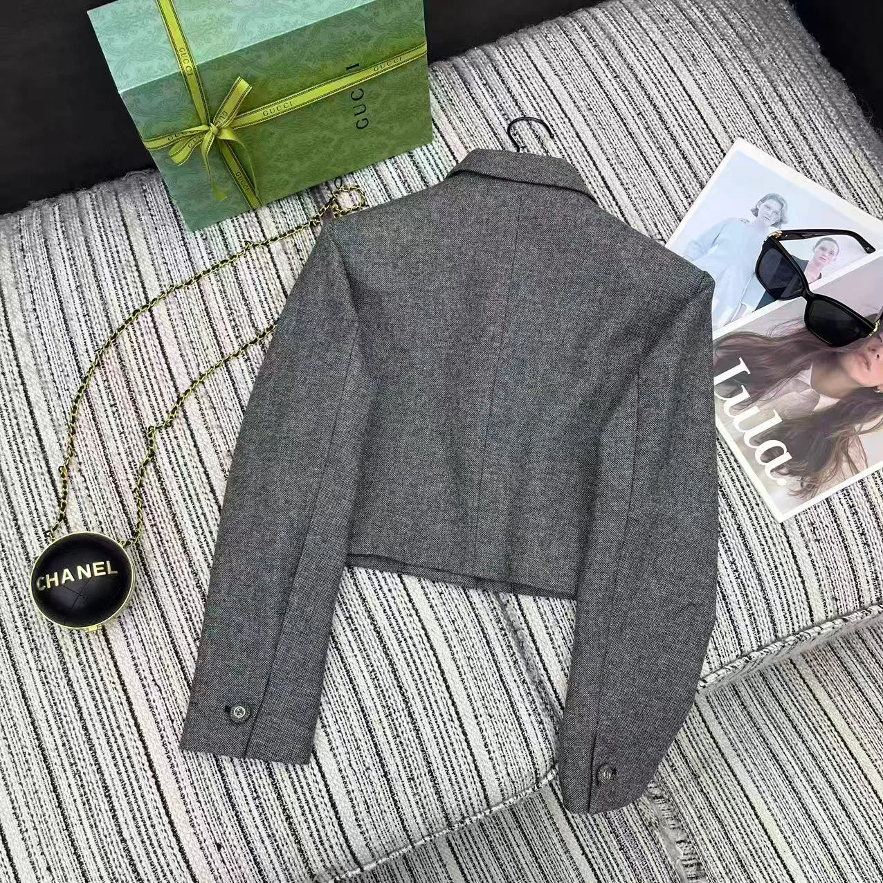 Куртки И Пуховики Женские Gucci 436710