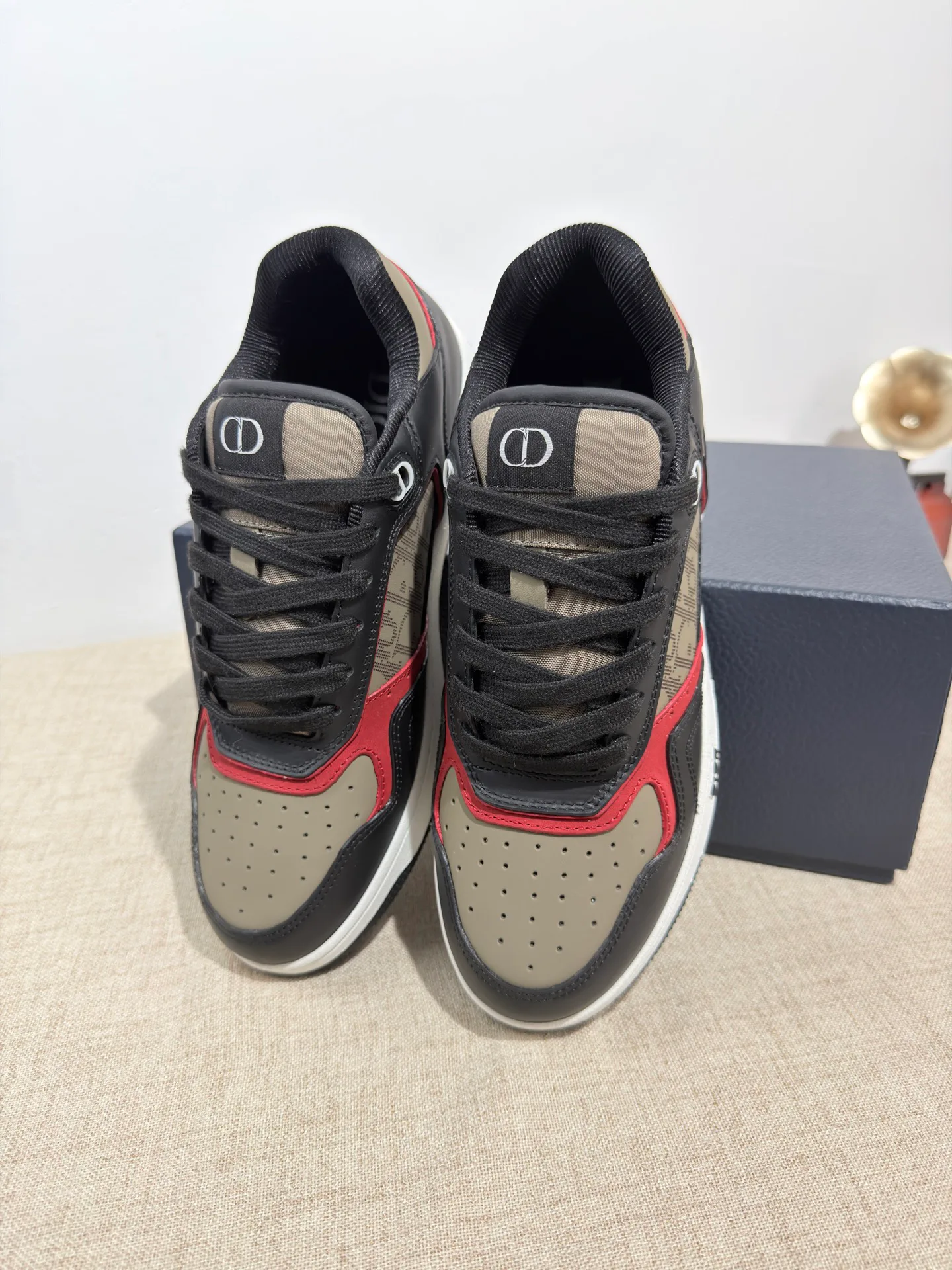 Кроссовки Женские Christian Dior 11456076