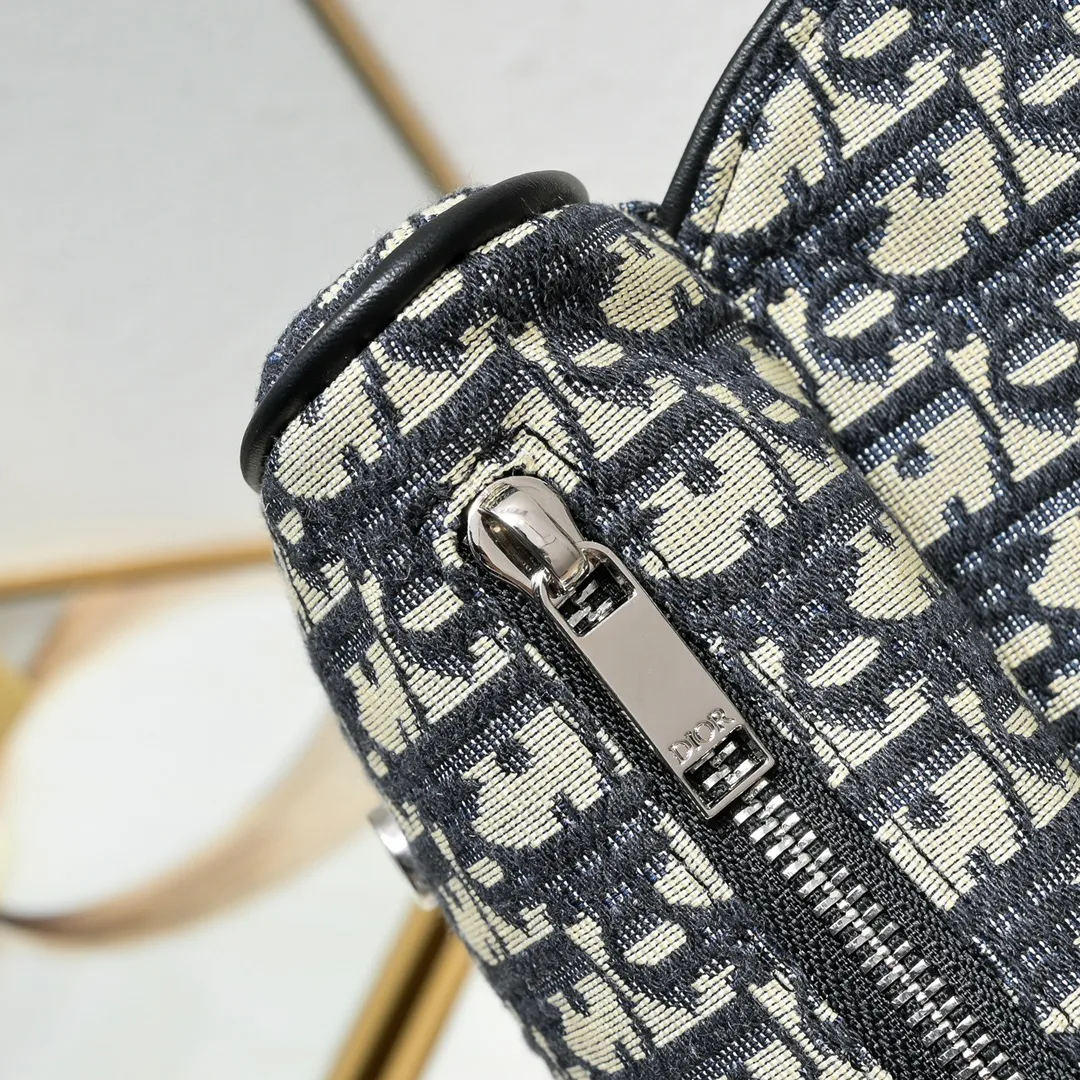 Классические Сумки Женские Christian Dior 11204068