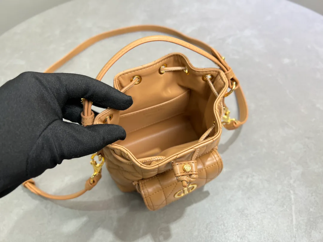 Рюкзаки Женские Christian Dior 293136