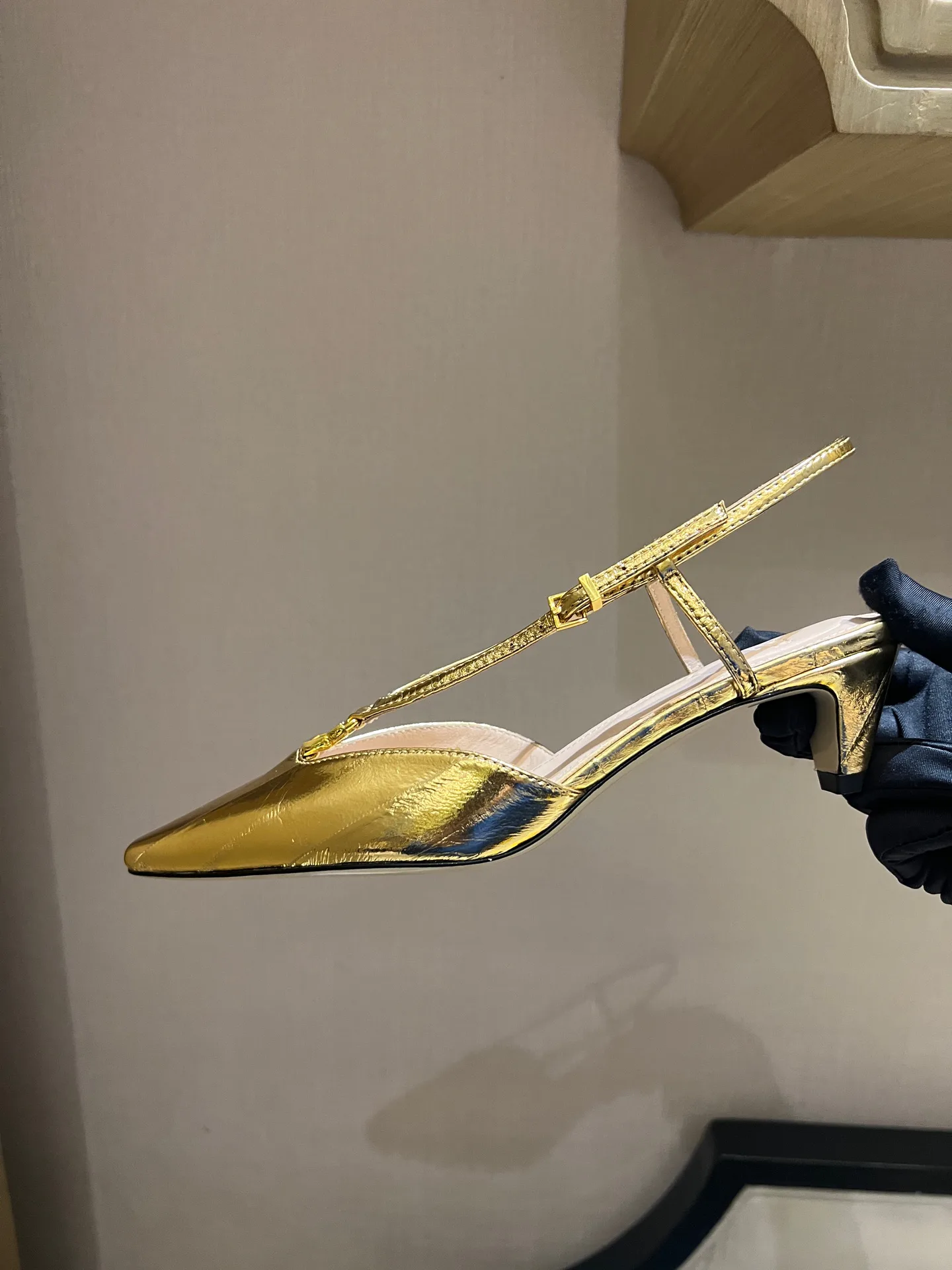 Туфли Женские Fendi 68596