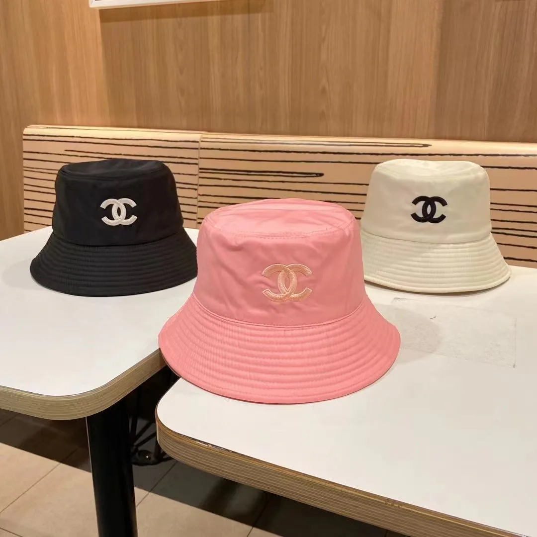 Головные Уборы Chanel 13353808