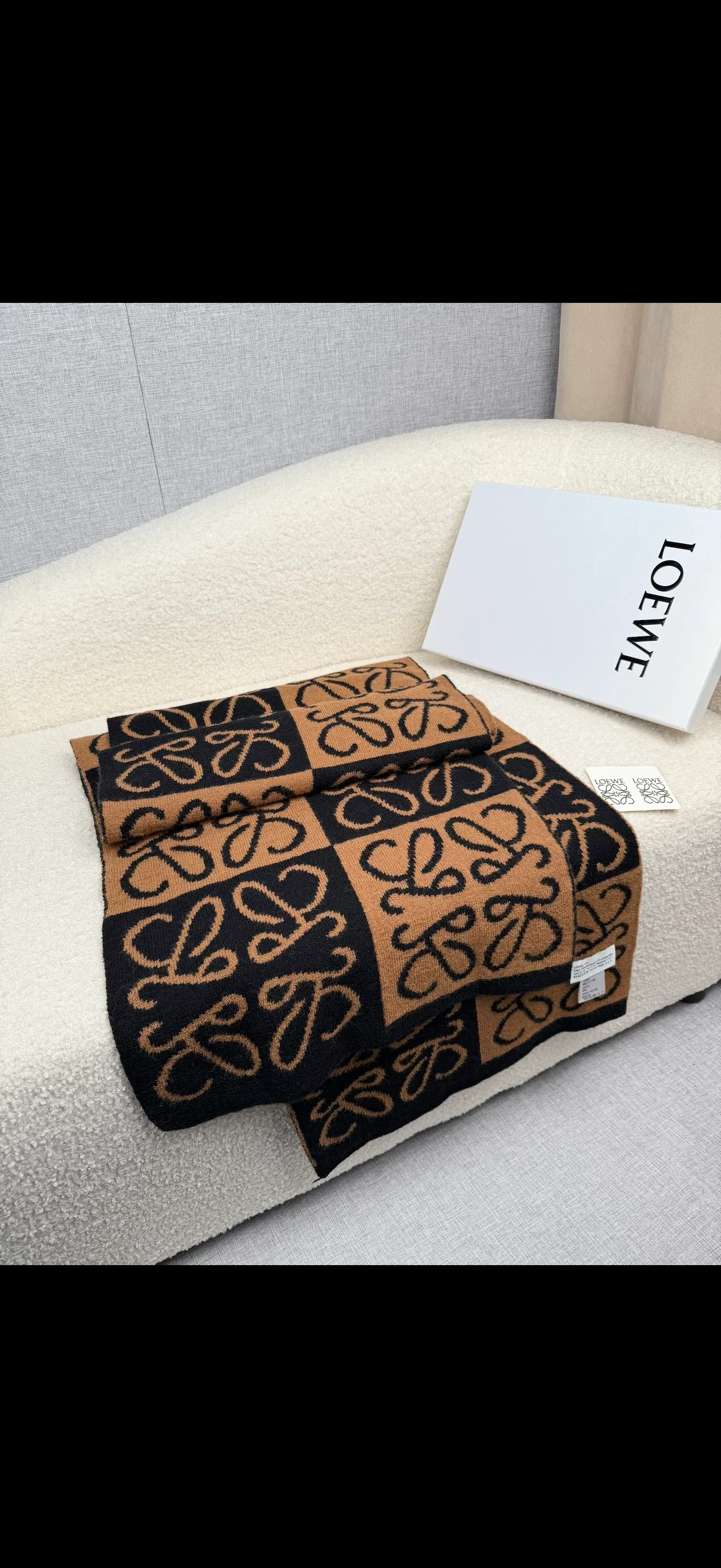 Шарфы Loewe 18675829