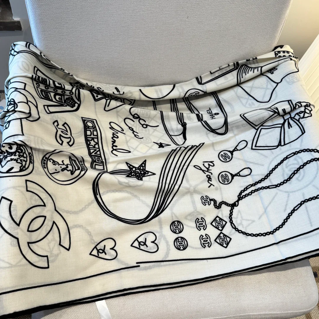 Платки Chanel 1603623