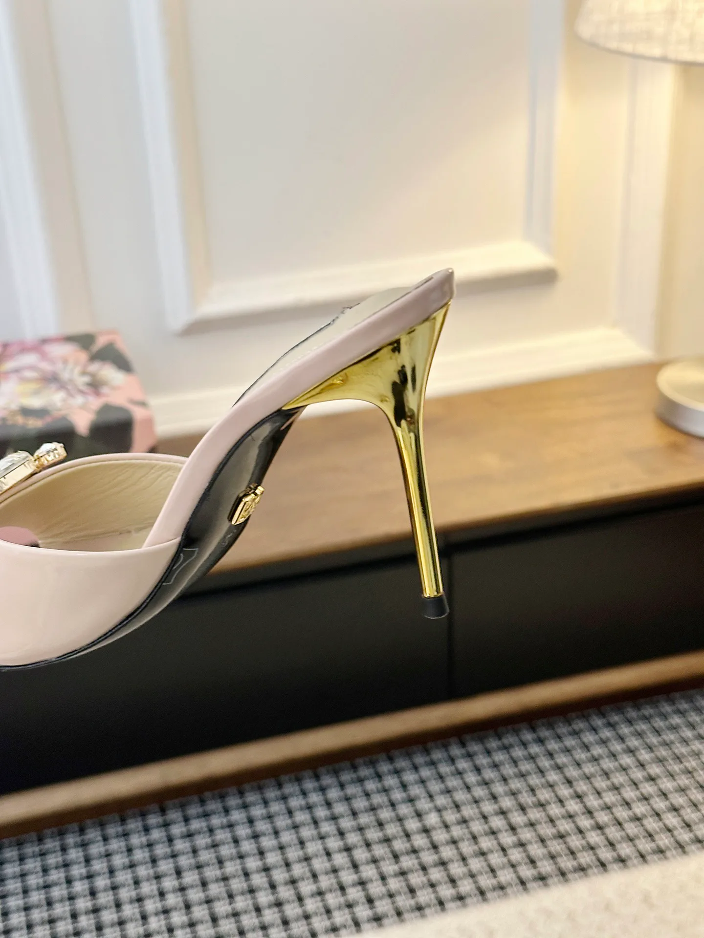 Босоножки Женские Dolce & Gabbana 11449577