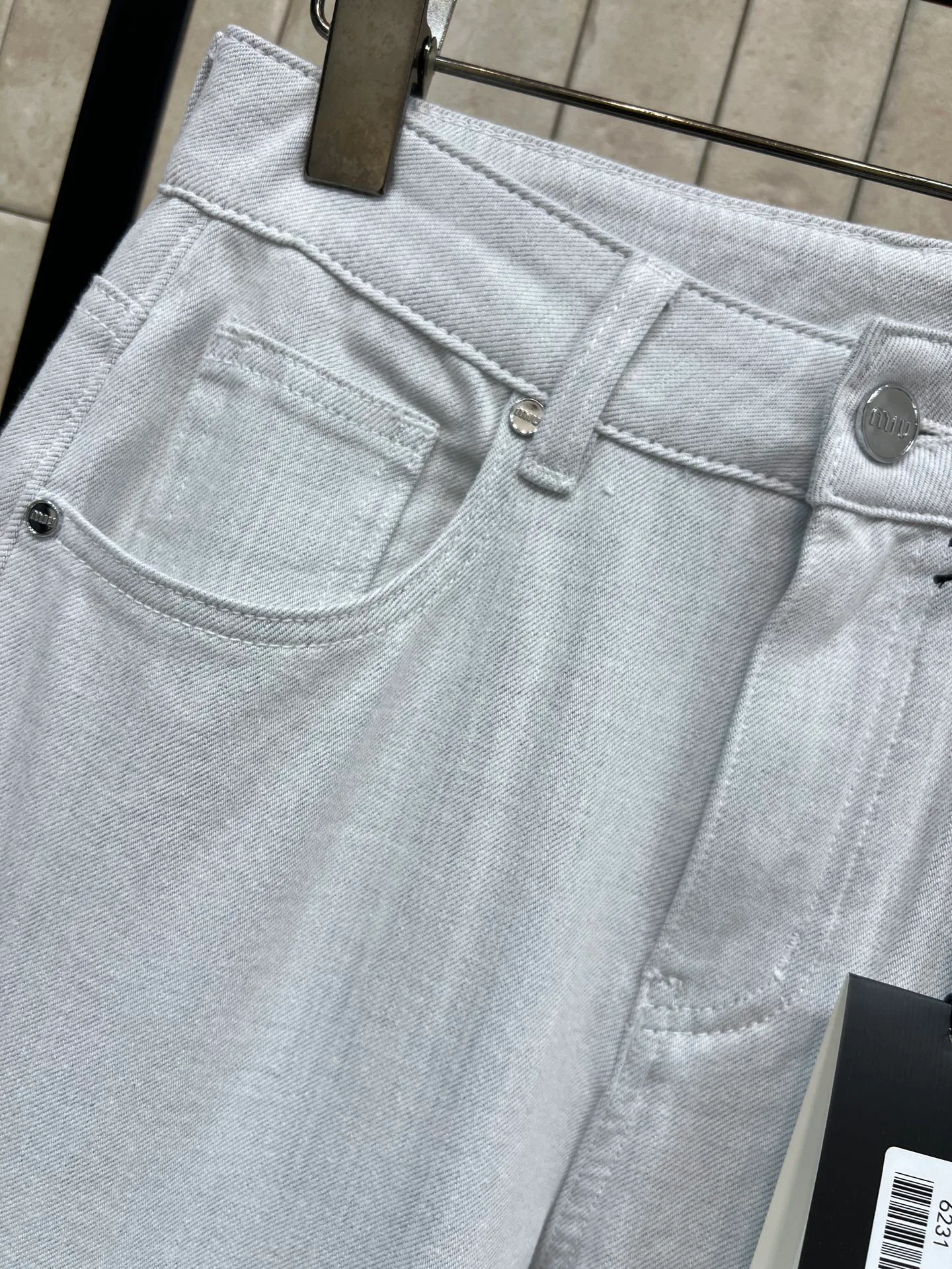 Джинсы Женские Miu Miu 11056320