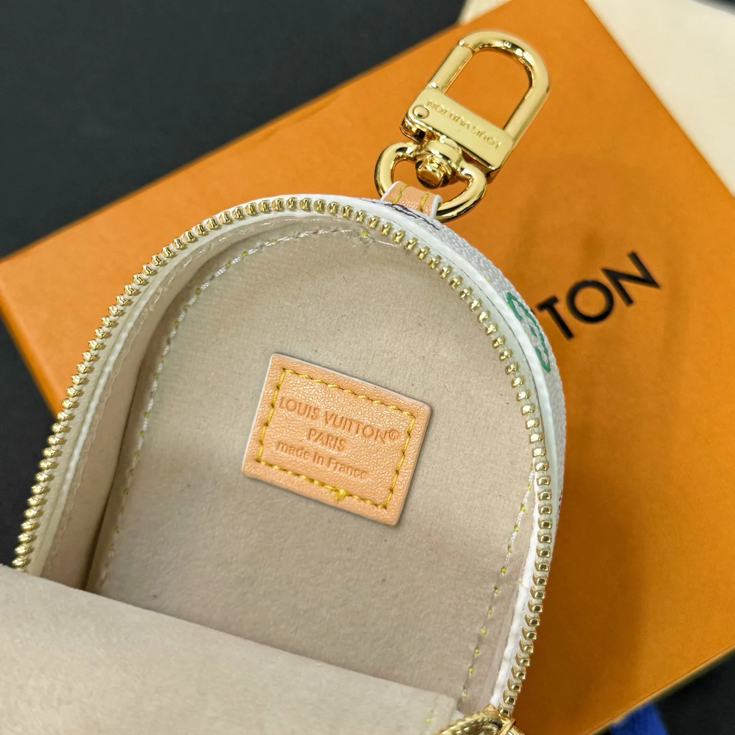 Клатчи Женские Louis Vuitton 13271460