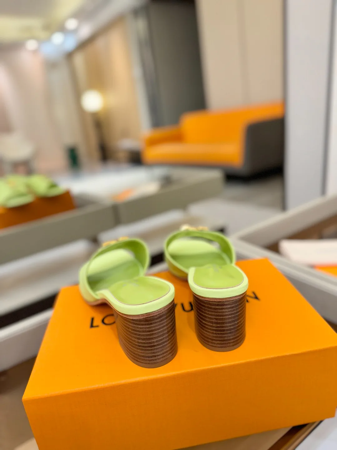 Босоножки Женские Louis Vuitton 9865289