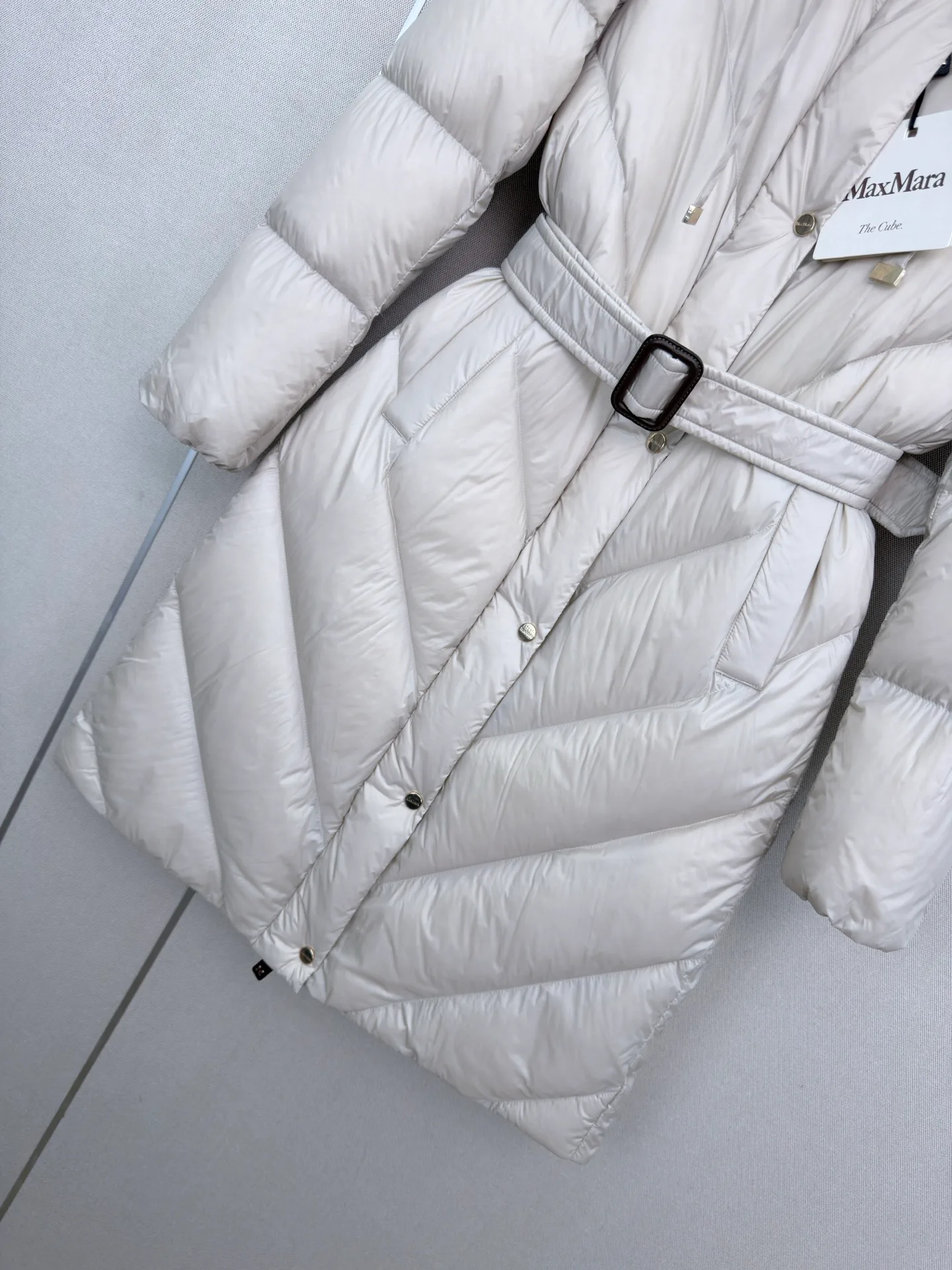 Куртки И Пуховики Женские Max Mara 18056281