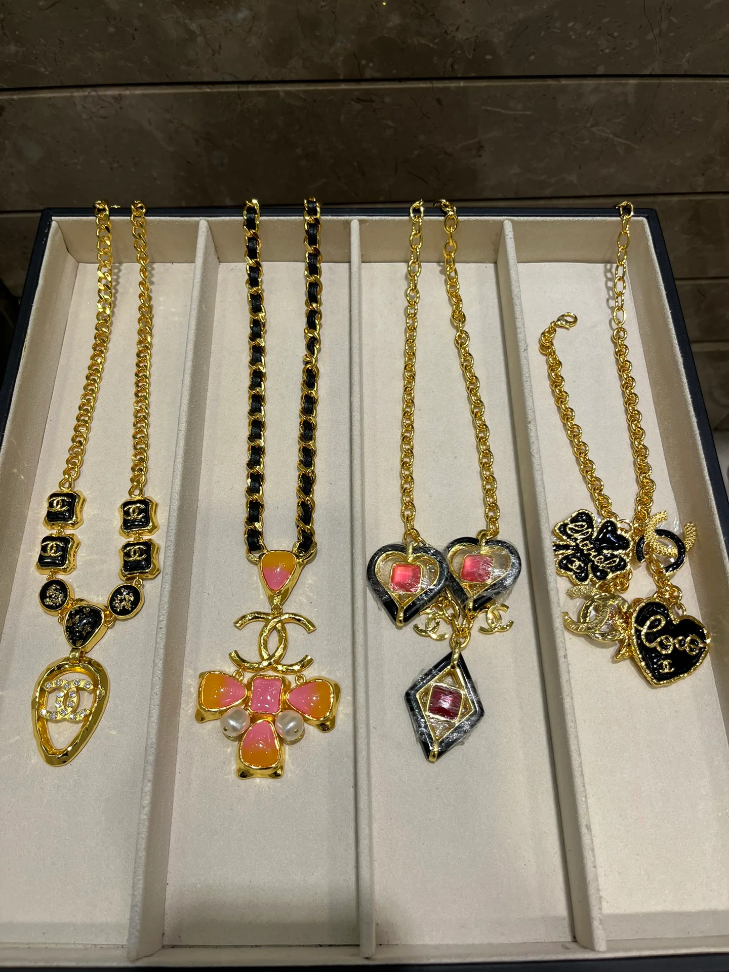 Бижутерия Chanel 11577768