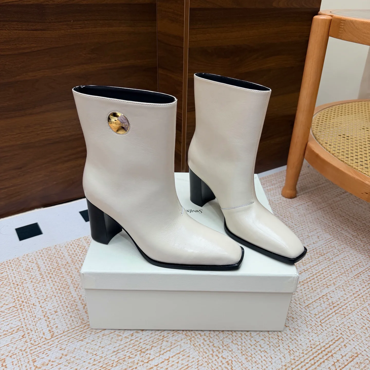 Ботильоны Женские Saint Laurent 18104624