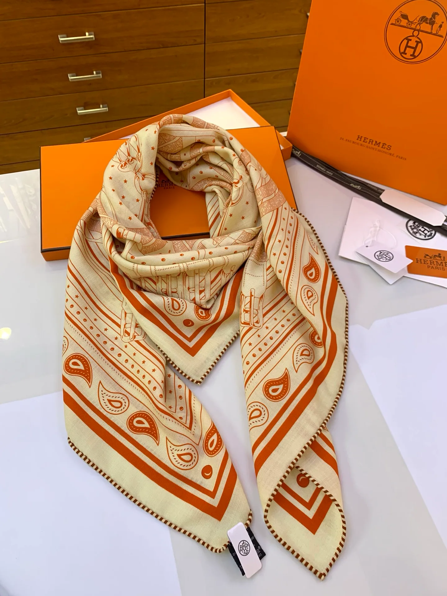 Шарфы Hermes 17027138