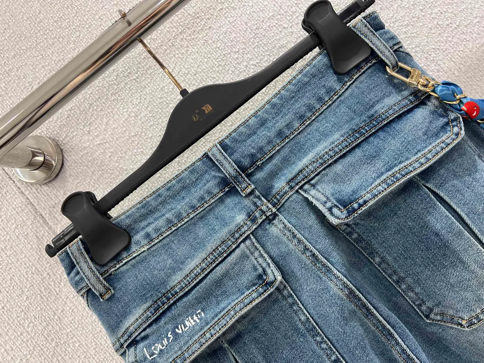 Джинсы Женские Louis Vuitton 5077089