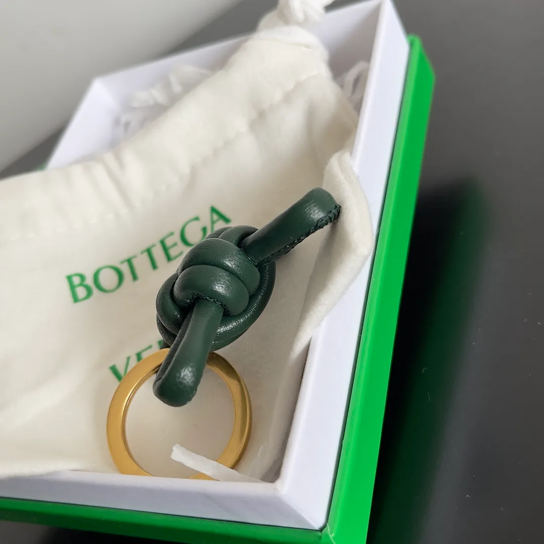 Ключницы Bottega Veneta 595679