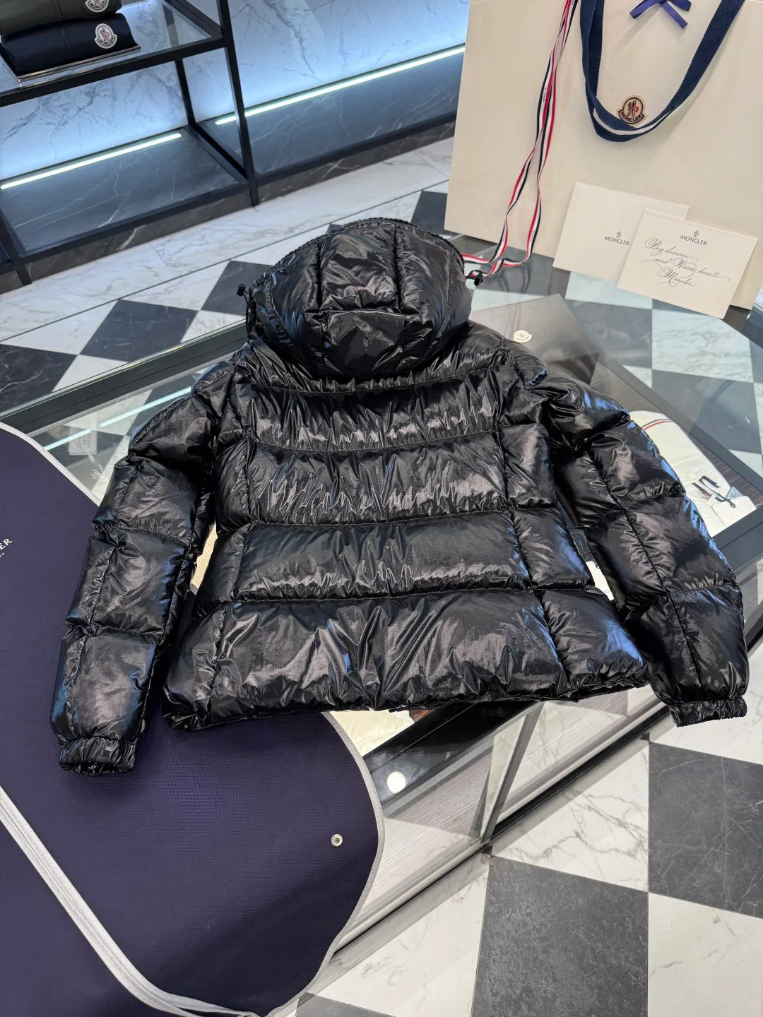 Куртки И Пуховики Женские Moncler 18741300