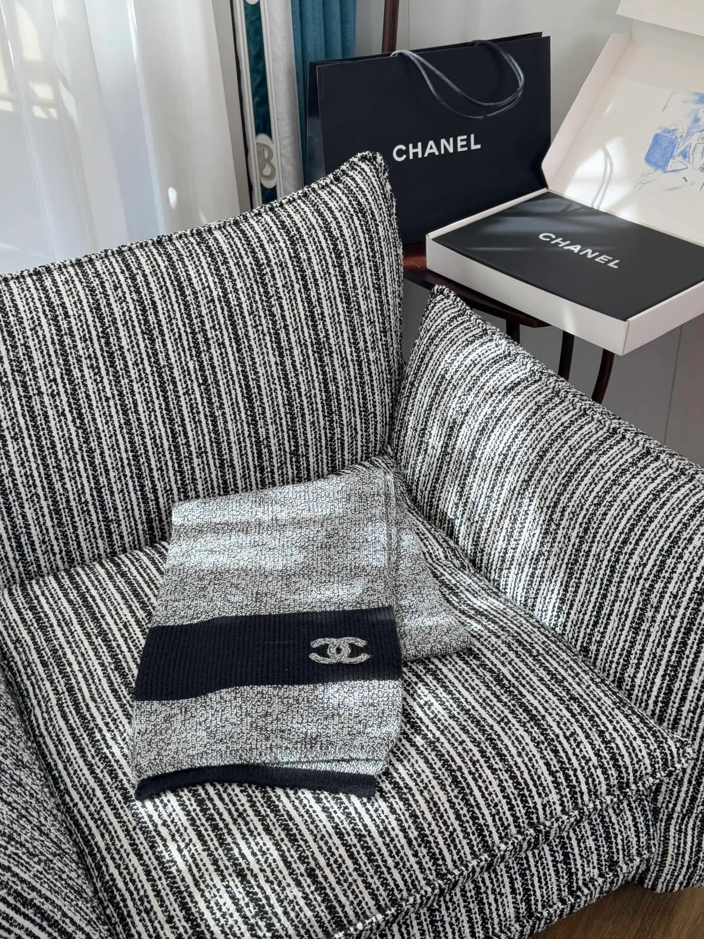 Шарфы Chanel 17992833