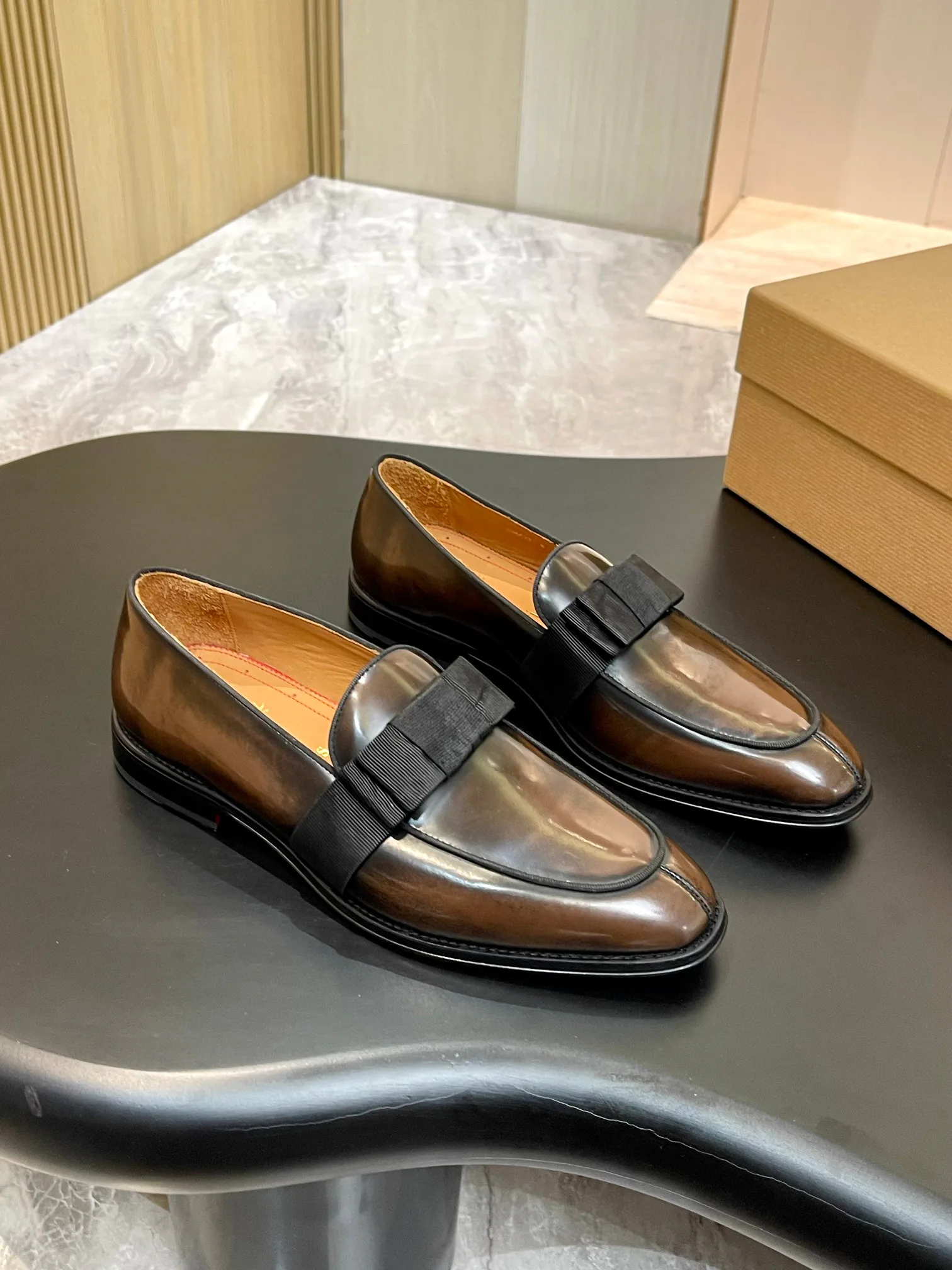 Лоферы И Туфли Мужские Christian Louboutin 18117252