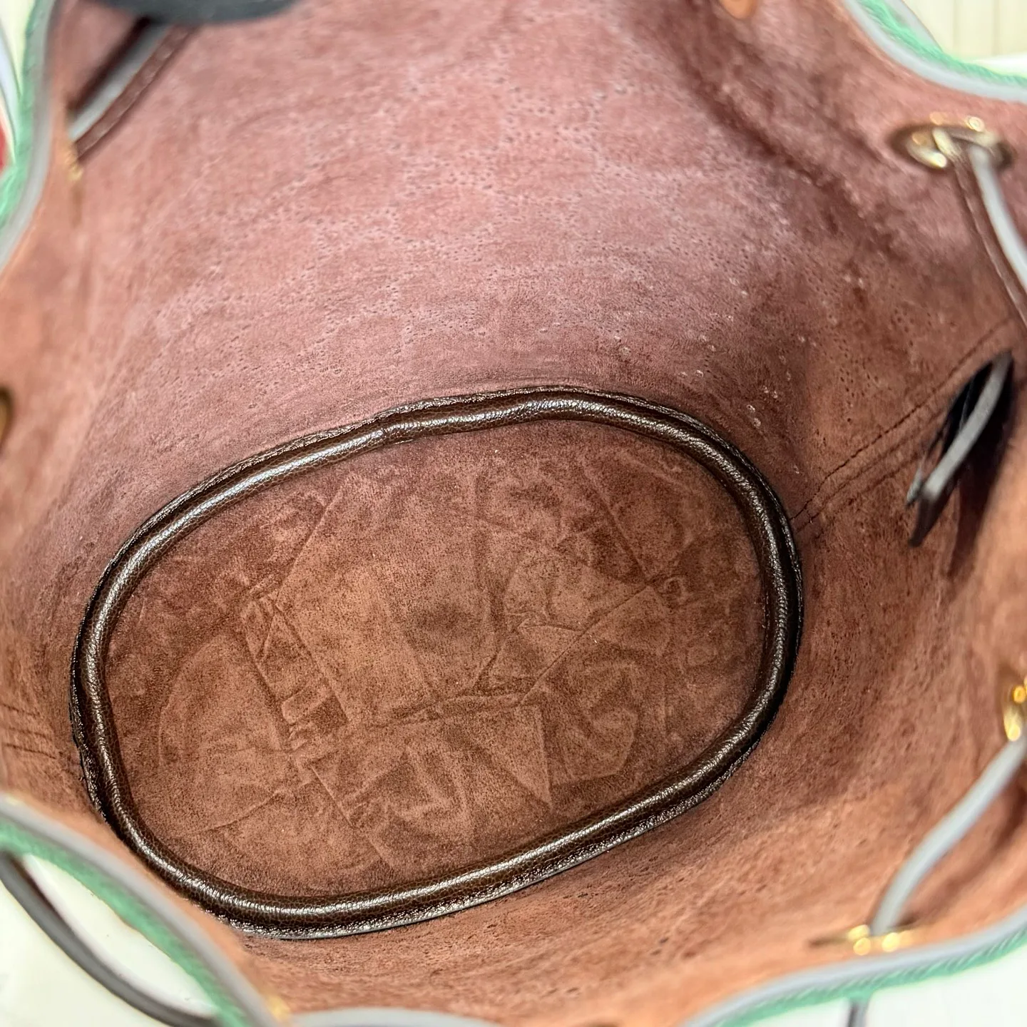 Классические Сумки Женские Gucci 18210733