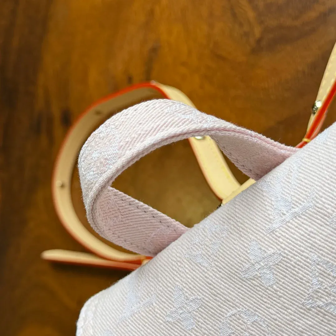 Рюкзаки Женские Louis Vuitton 340517