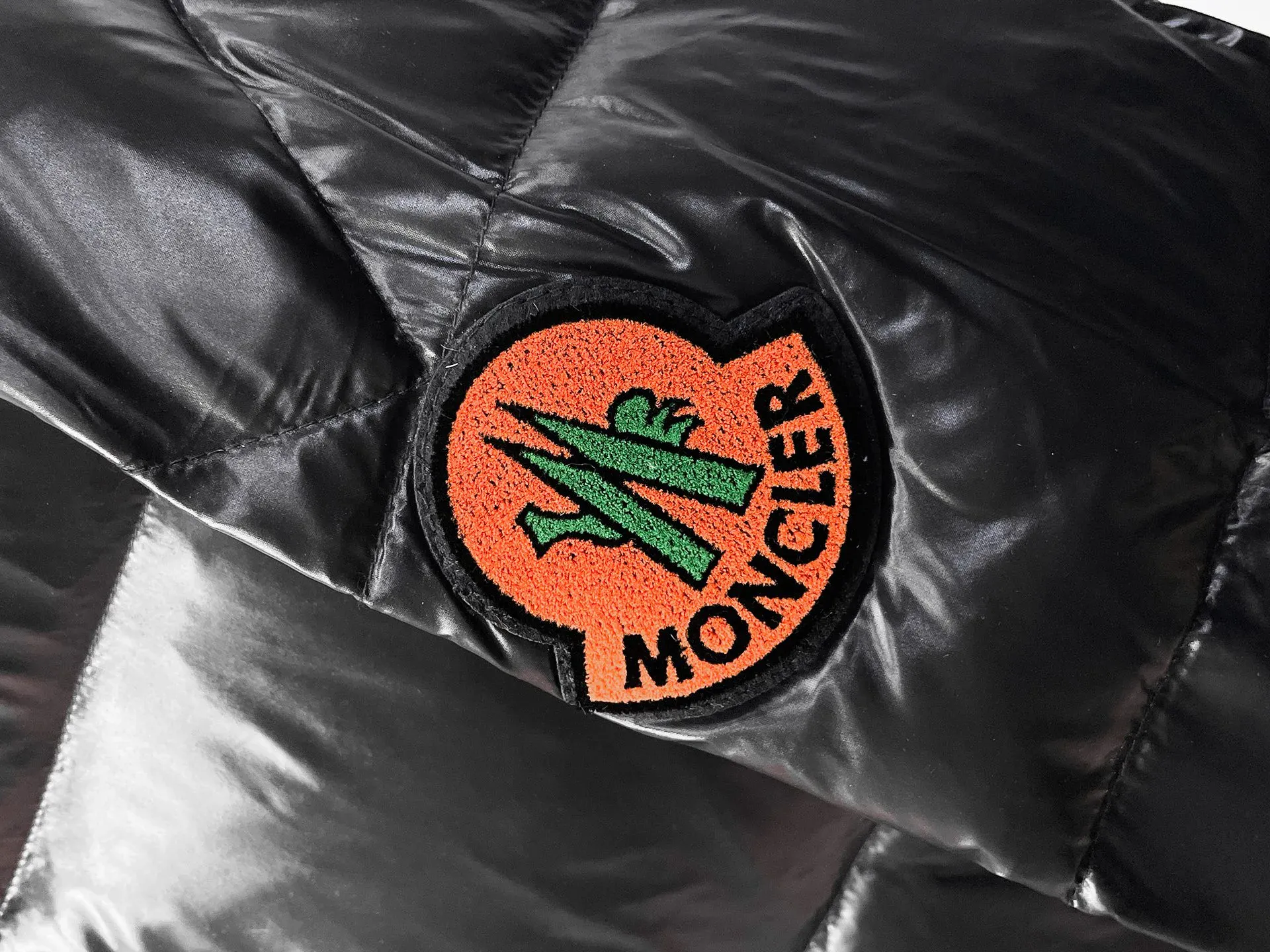 Куртки И Пуховики Мужские Moncler 492847