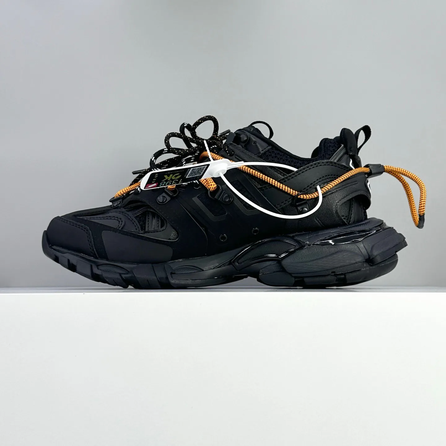 Кроссовки Женские Balenciaga 11576029