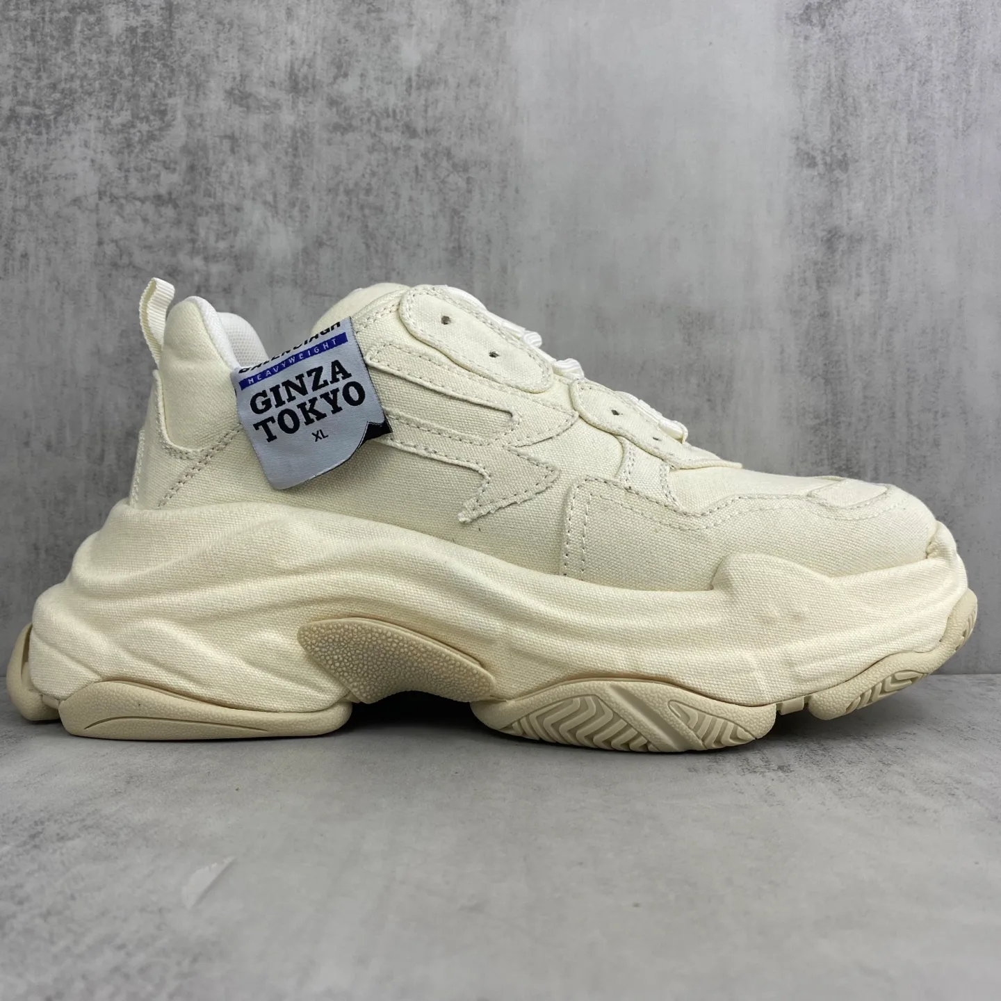 Кроссовки Женские Balenciaga 11216251