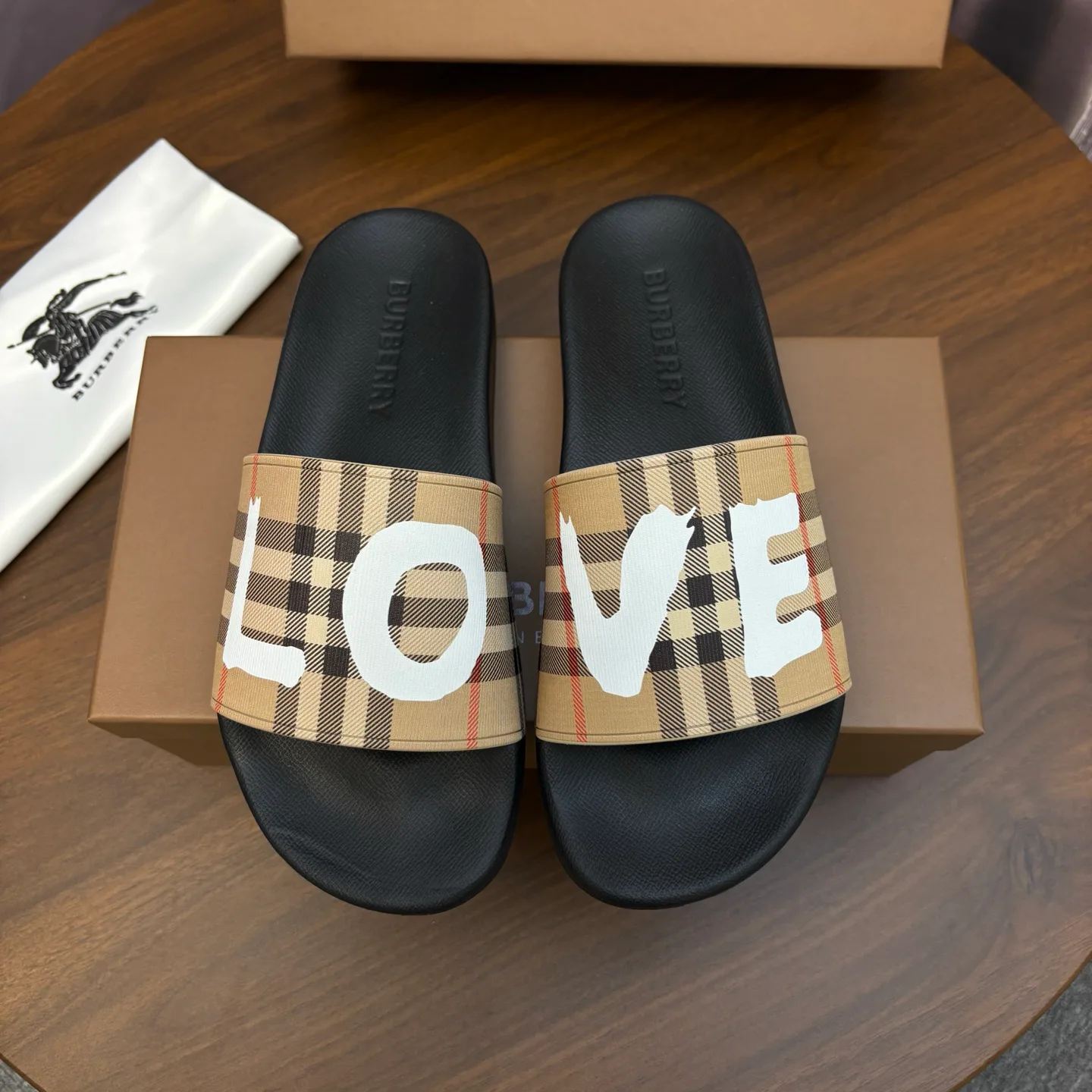 Шлепанцы Женские Burberry 587963