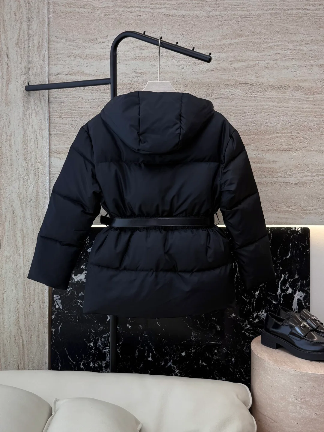 Куртки И Пуховики Женские Prada 19572386