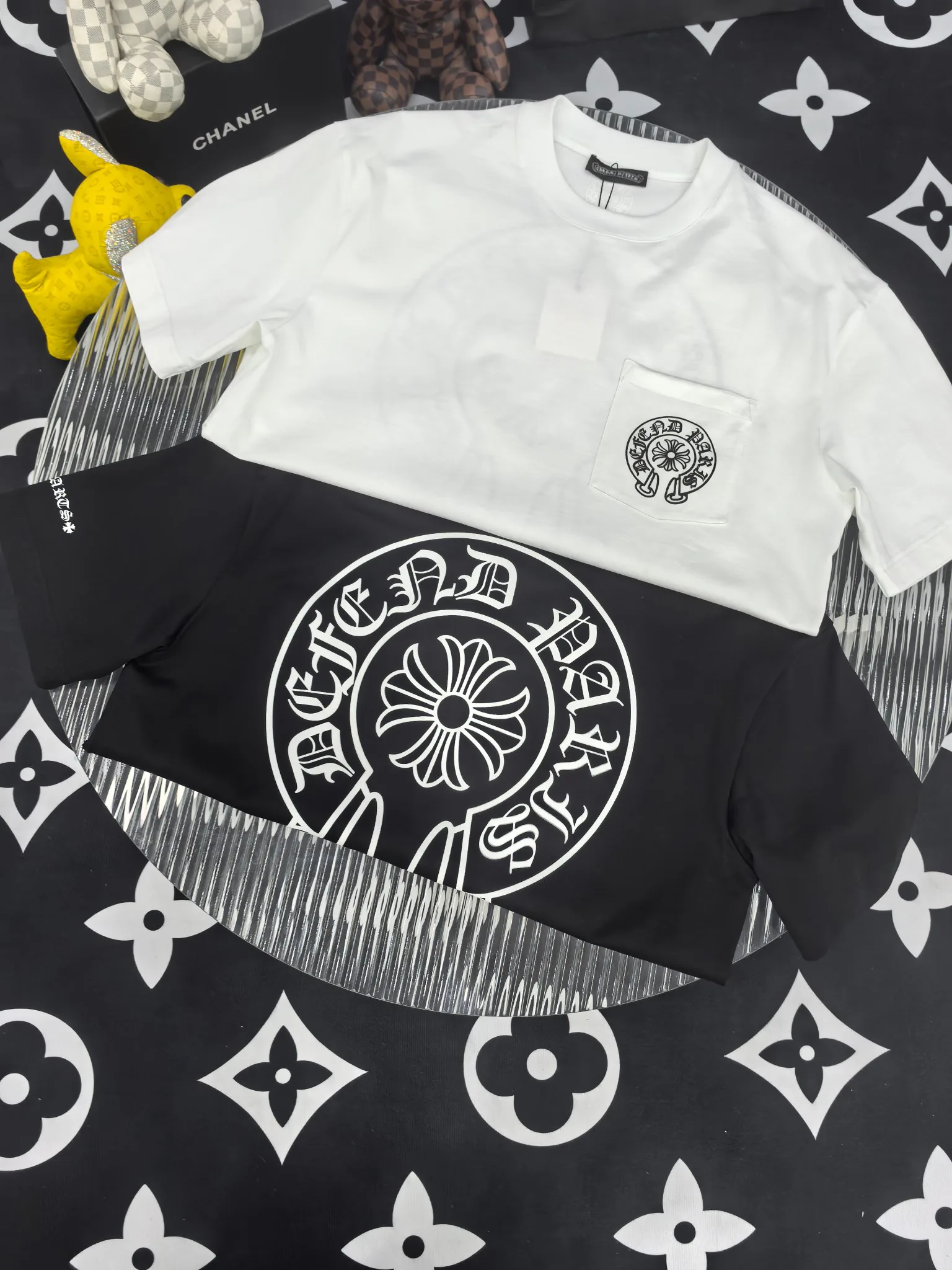 Футболки Женские Chrome Hearts 10122777