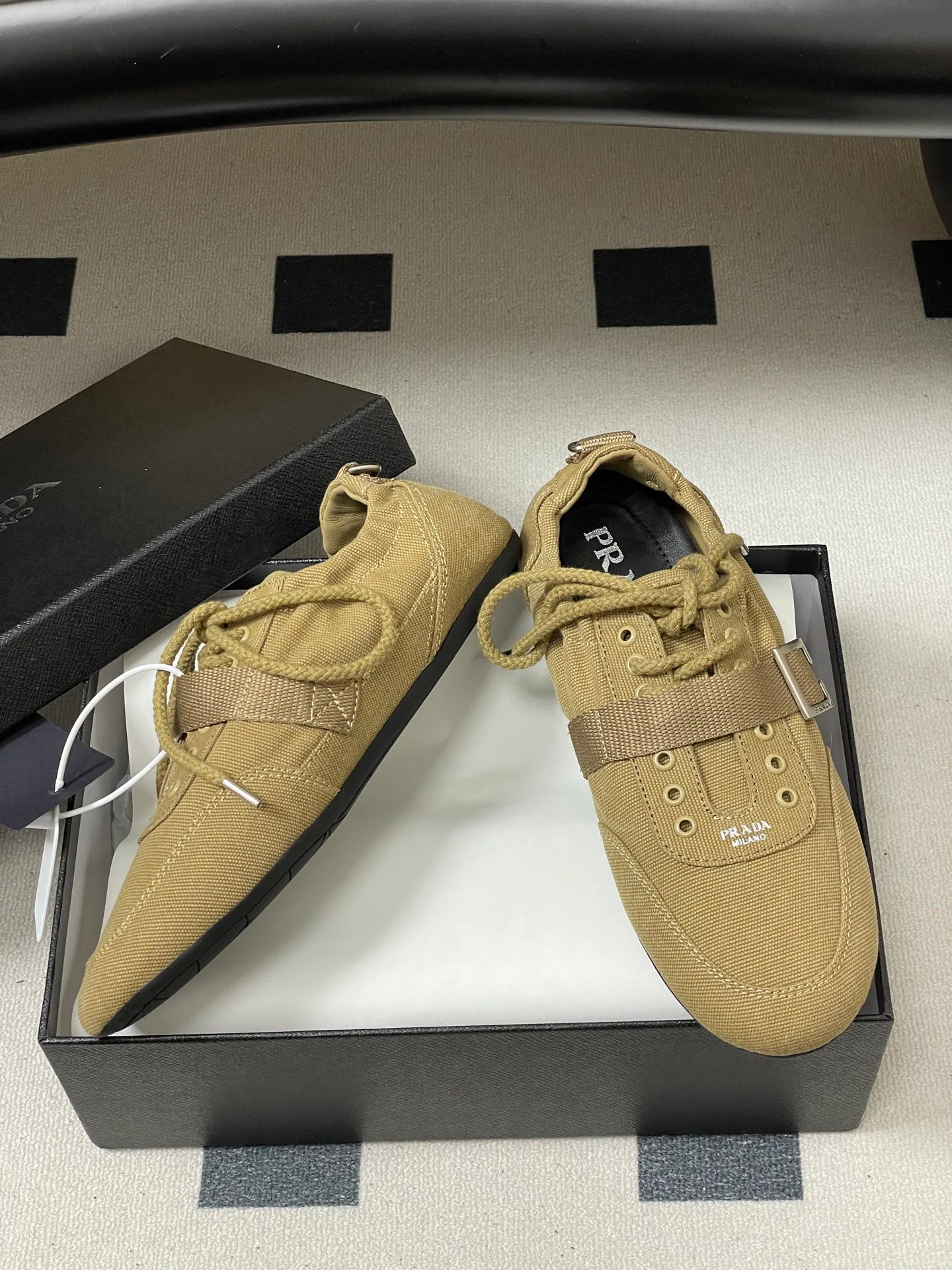 Кеды Женские Prada 12810914