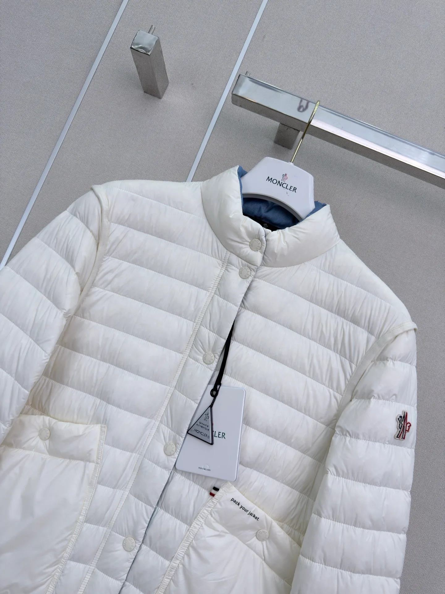Куртки И Пуховики Женские Moncler 17919453