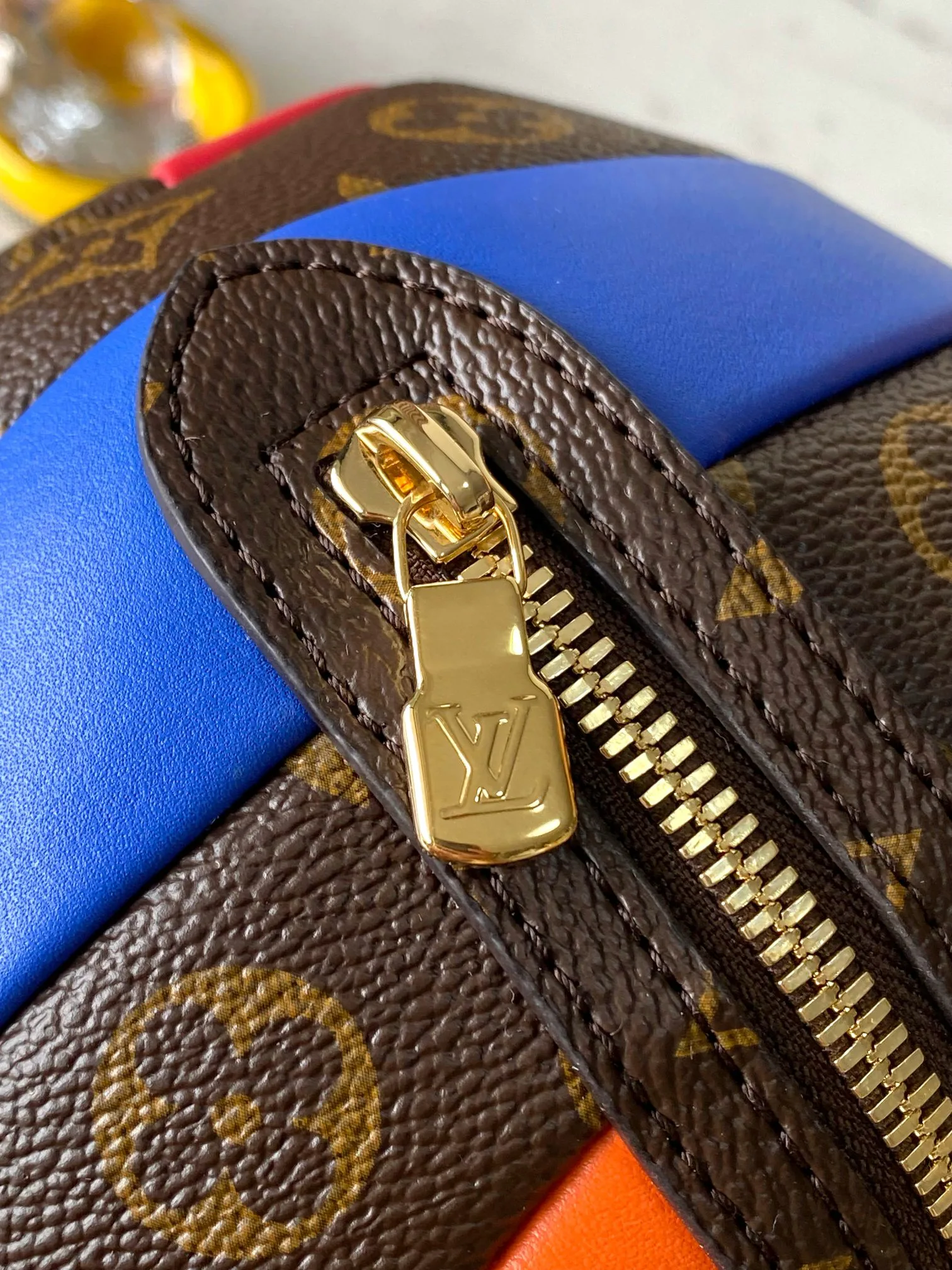 Классические Сумки Женские Louis Vuitton 17498626
