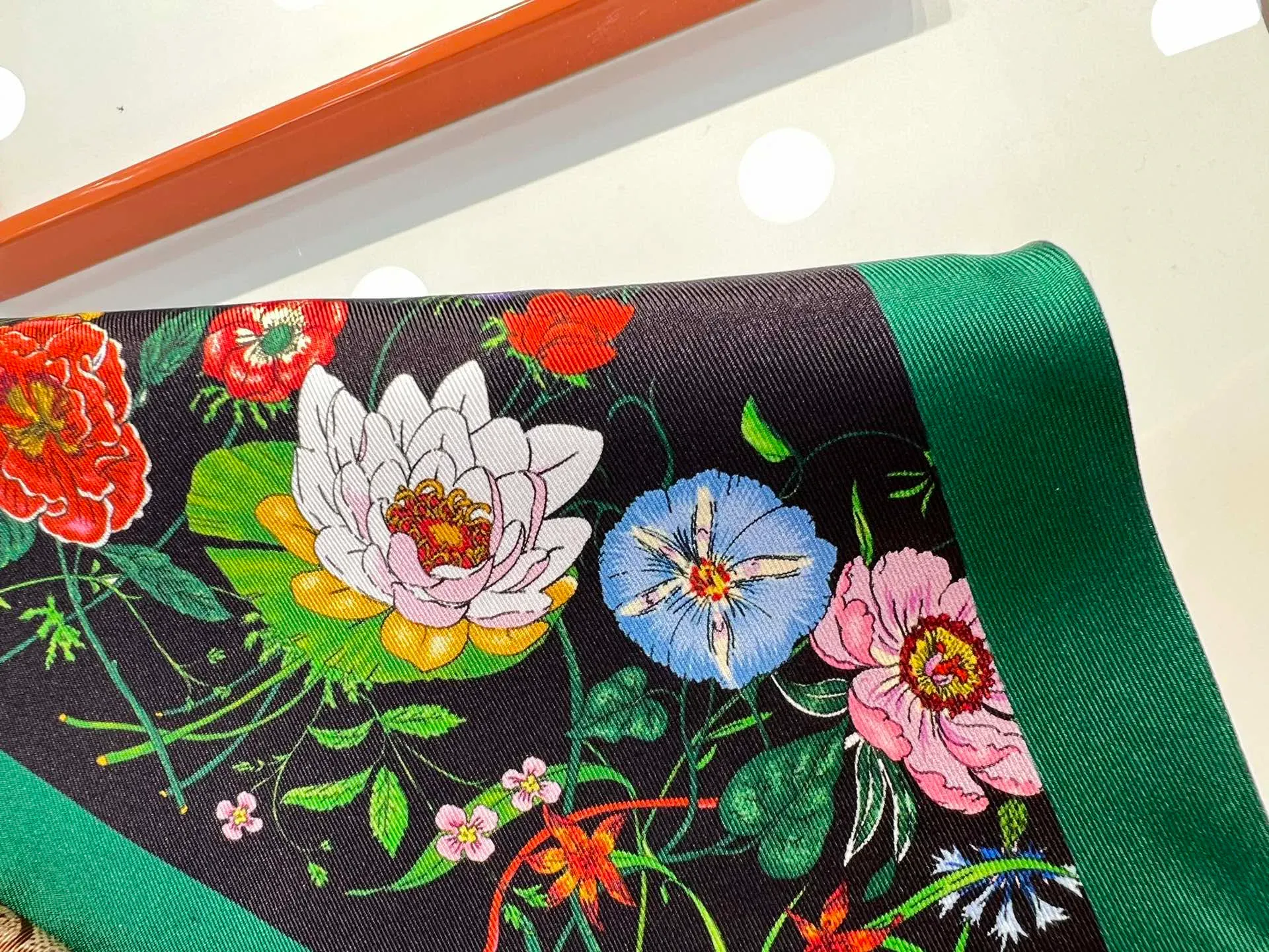 Шарфы Gucci 36164