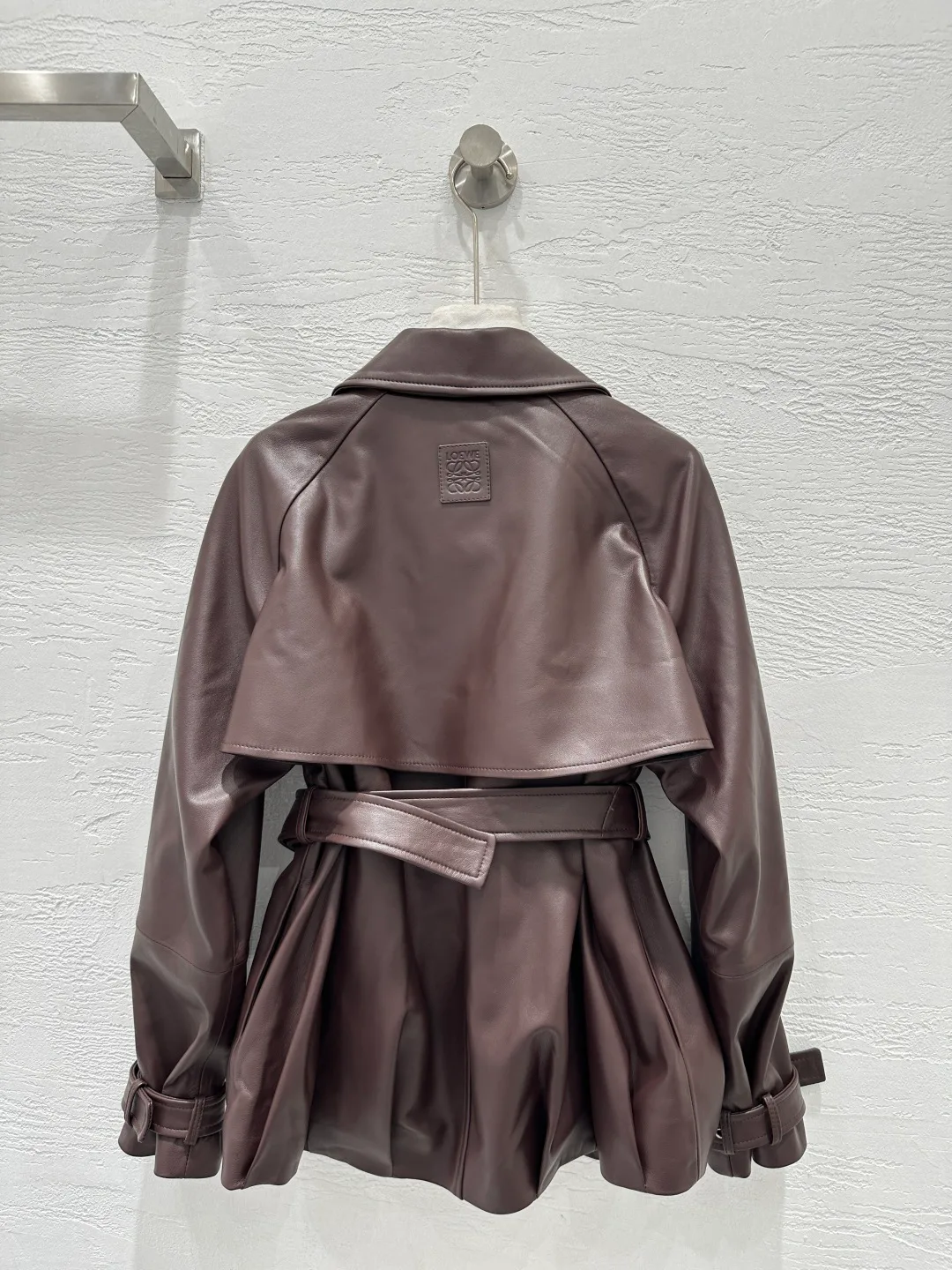 Кожаные Куртки И Дублёнки Женские Loewe 5072190