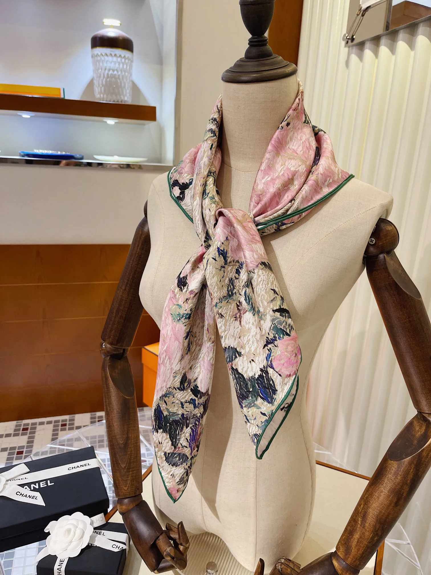 Шарфы Chanel 14446