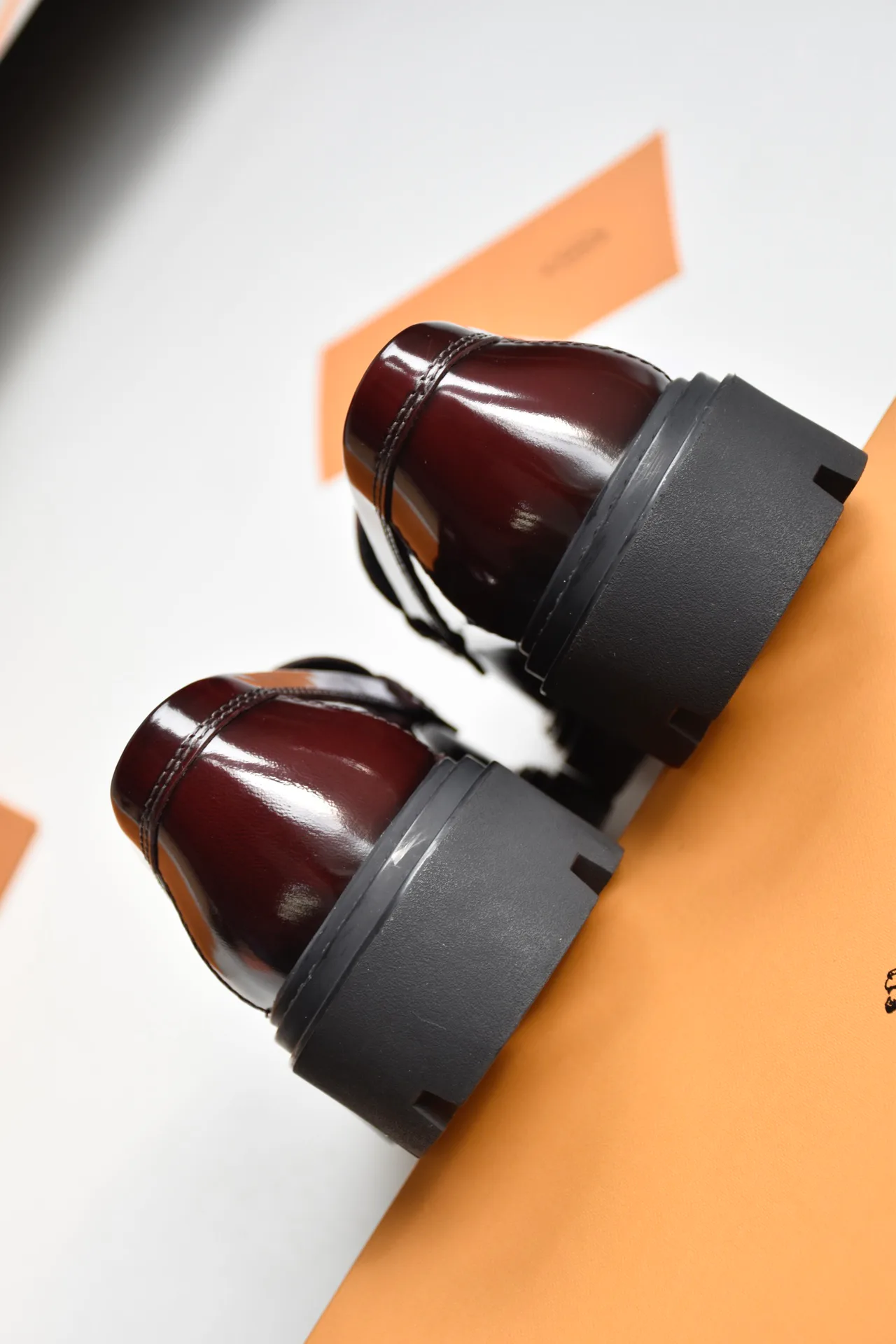 Лоферы Женские Tod's 4074