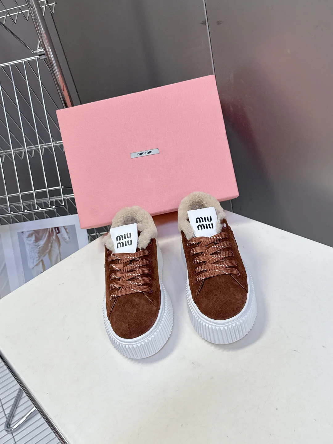 Кроссовки Женские Miu Miu 18693004