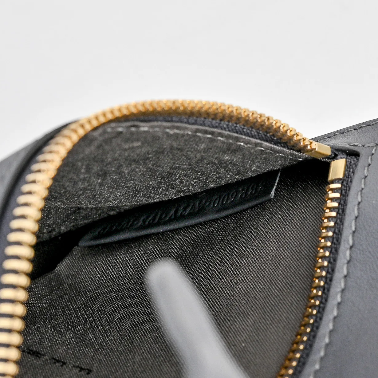 Классические Сумки Женские Fendi 16830654