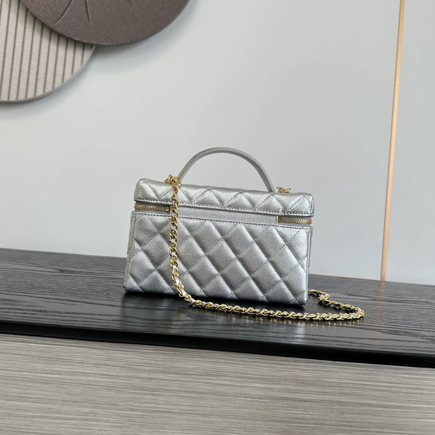 Классические Сумки Женские Chanel 18186217