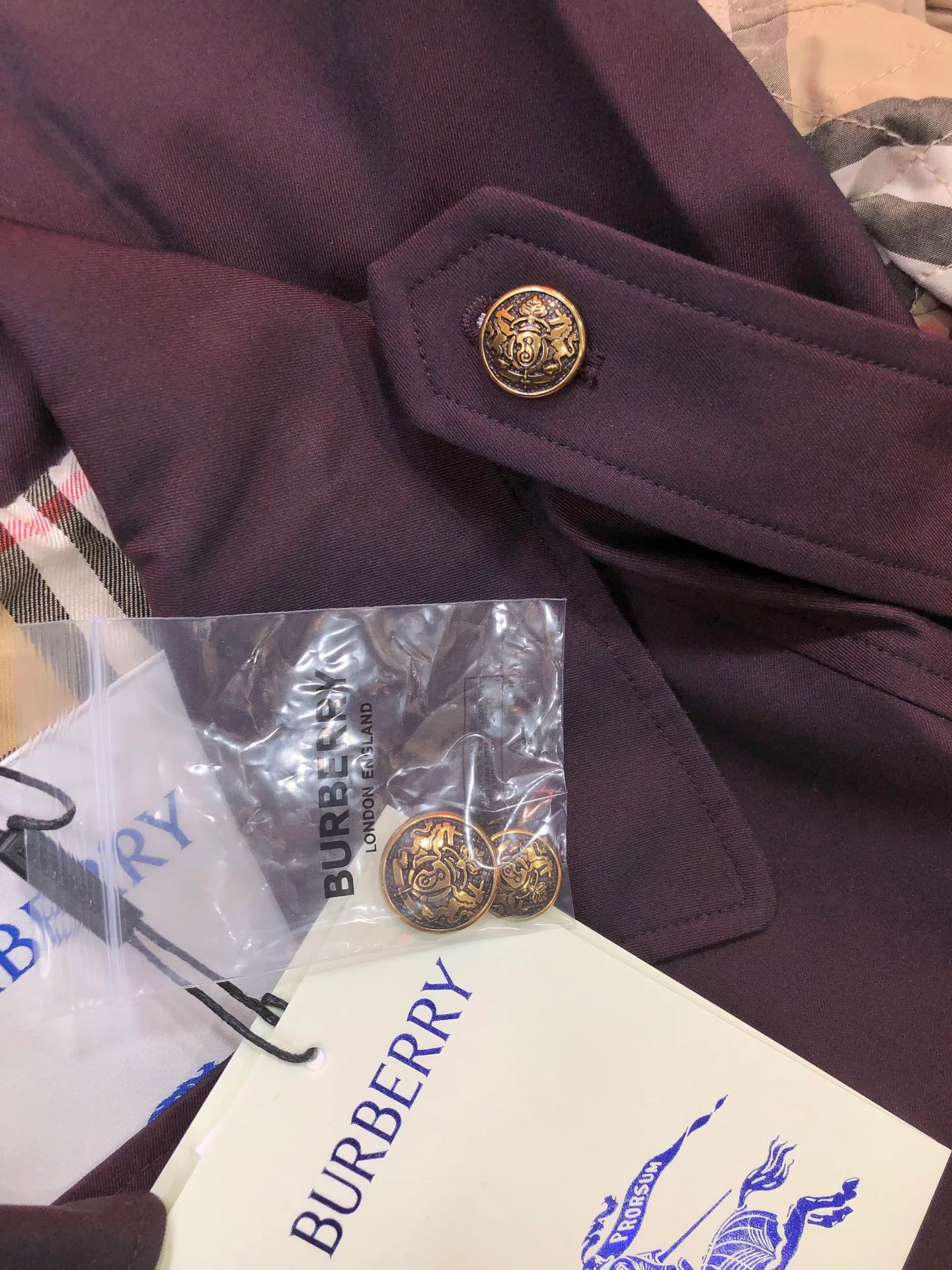 Тренчи Женские Burberry 17998587