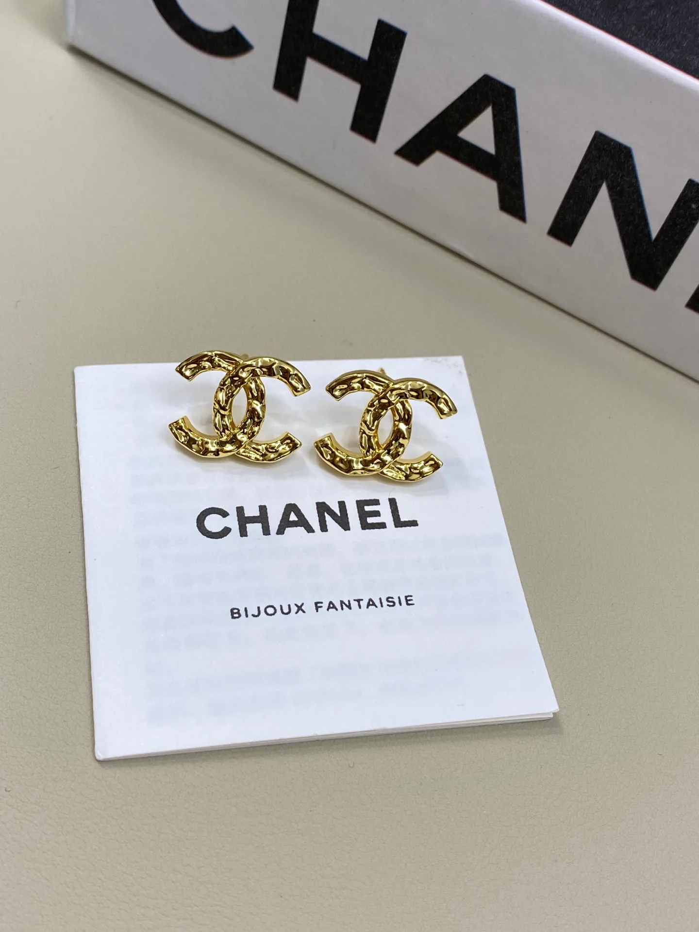 Бижутерия Chanel 11420342
