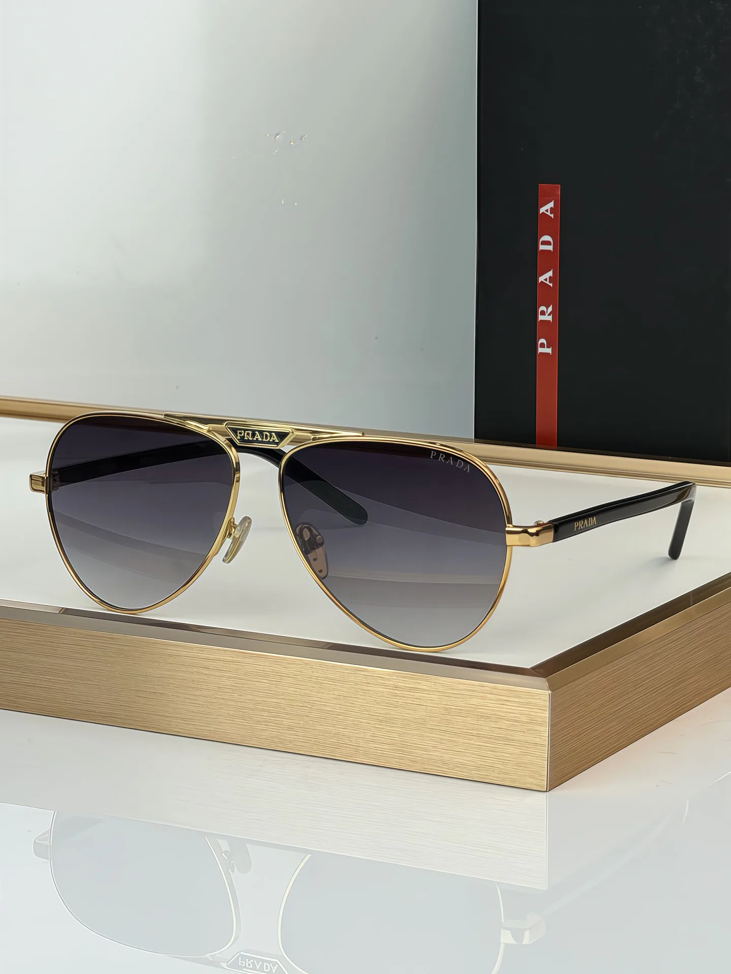 Очки Prada 17167193