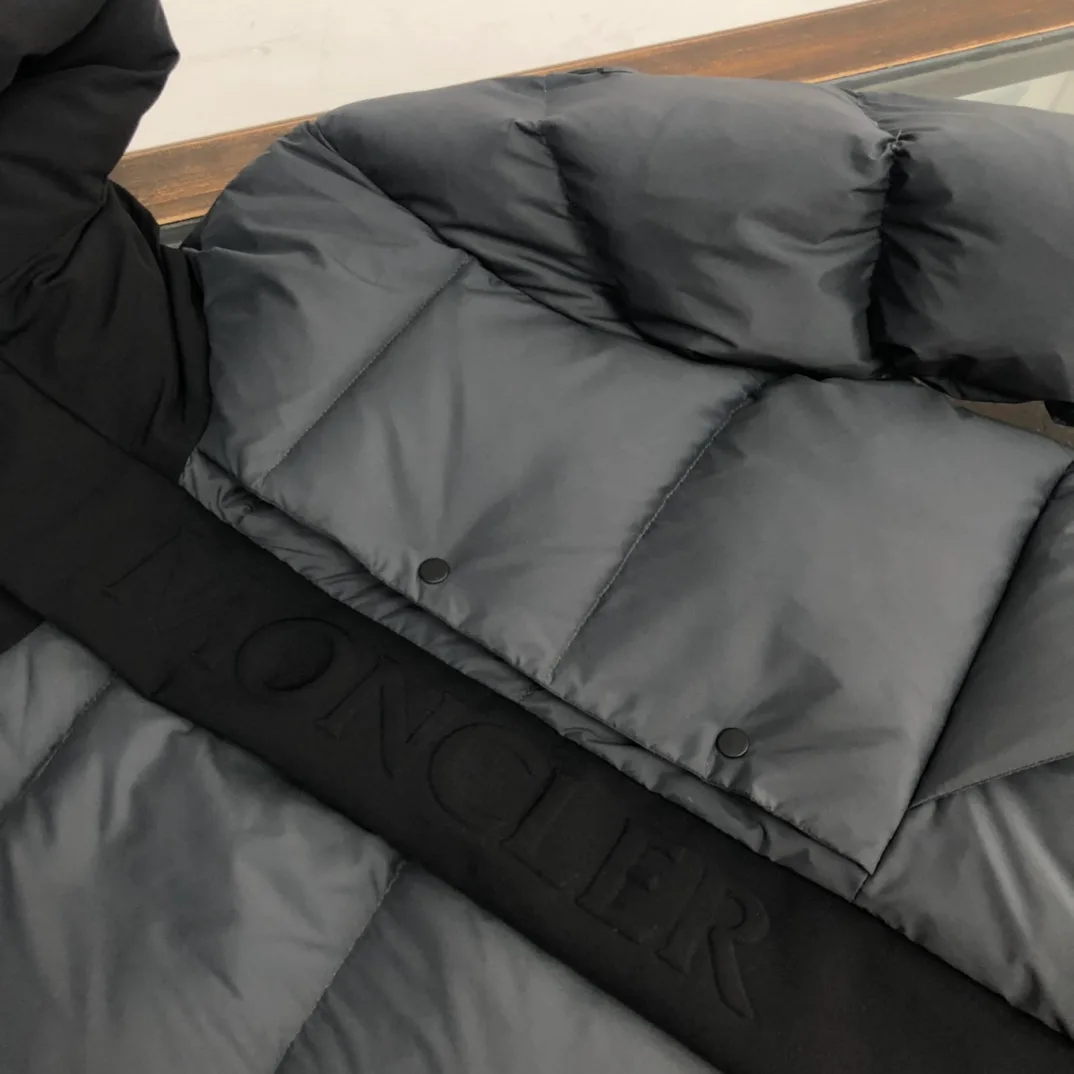 Куртки И Пуховики Мужские Moncler 6540805