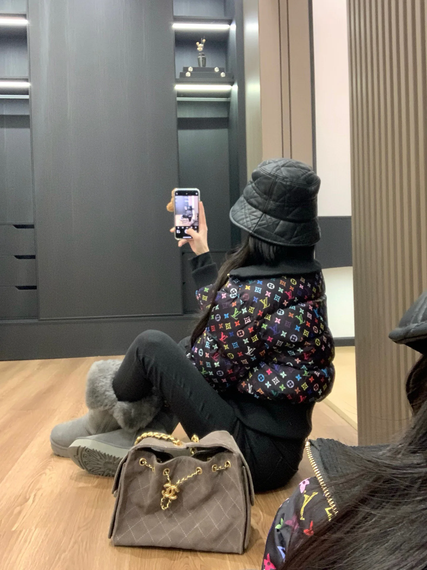 Куртки И Пуховики Женские Louis Vuitton 1315367