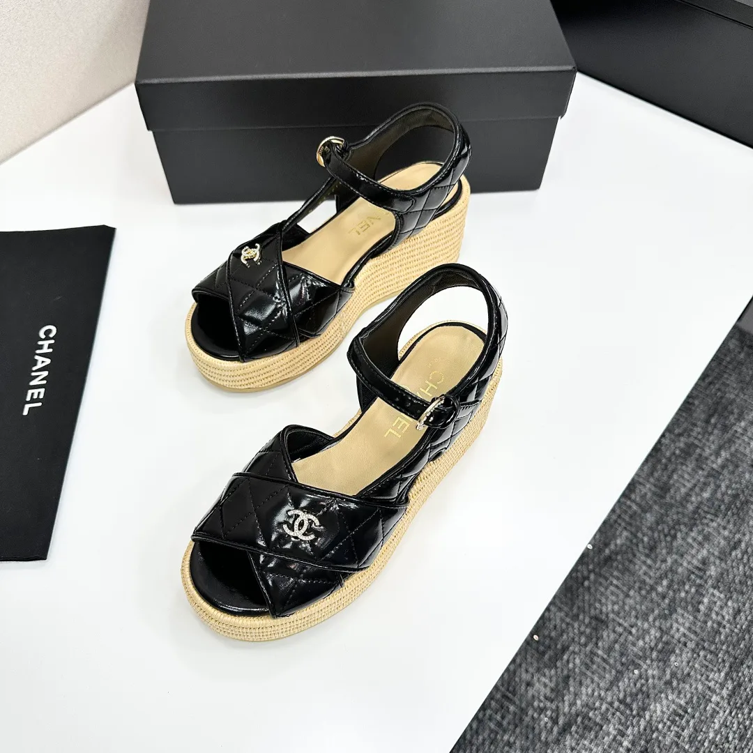 Сандалии Женские Chanel 11627942