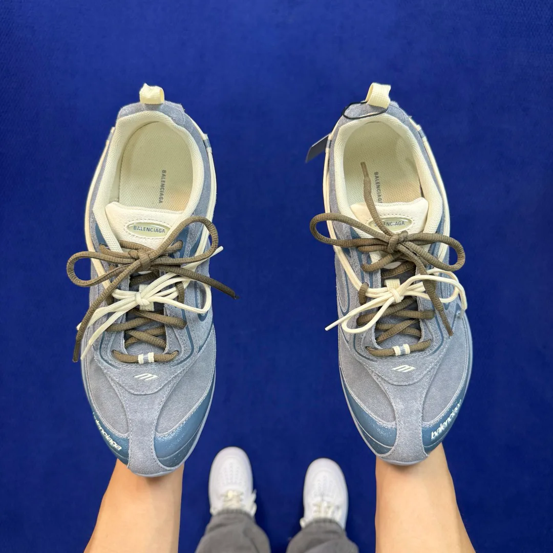 Кроссовки Женские Balenciaga 19081349