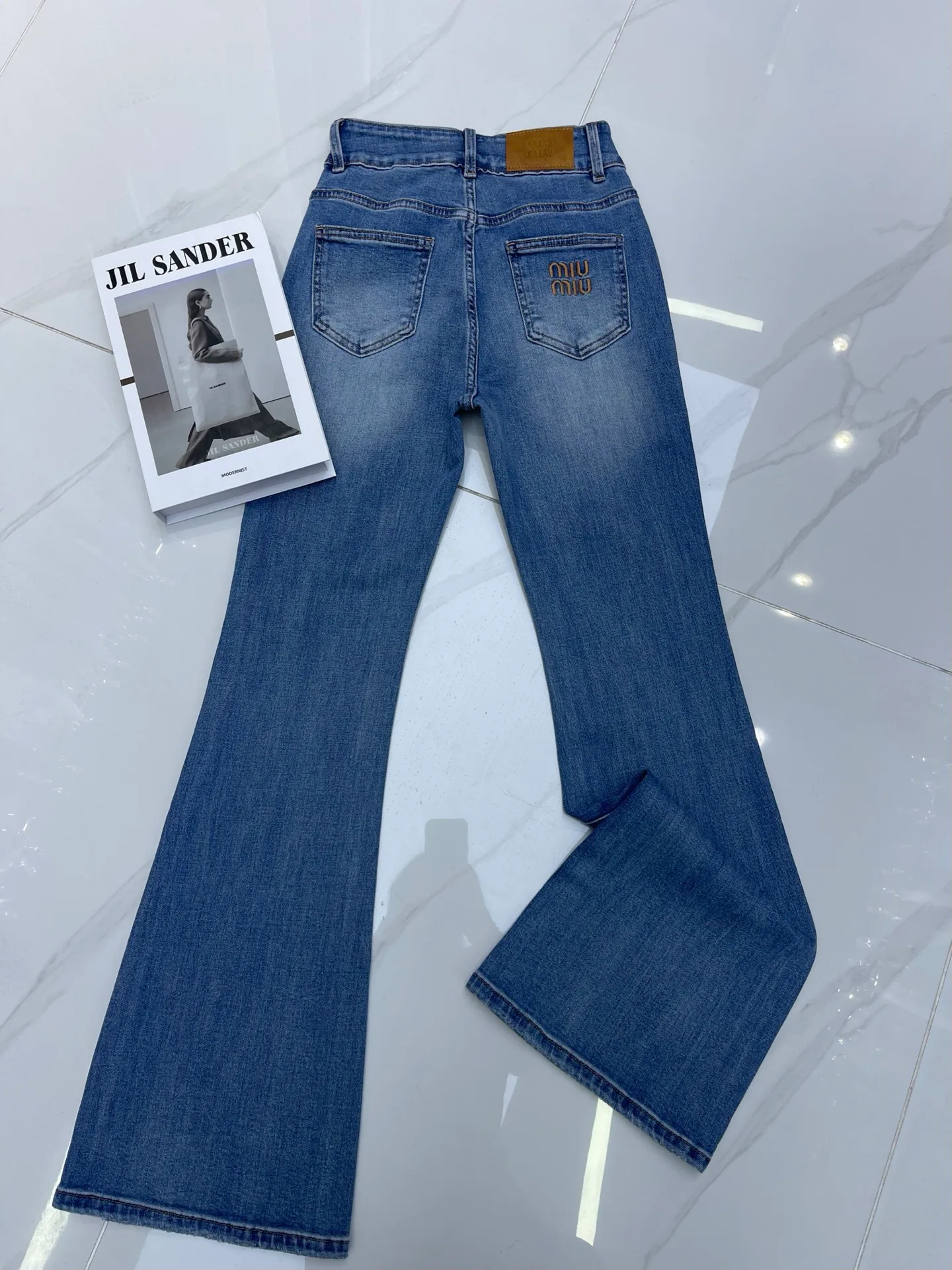 Джинсы Женские Miu Miu 12791866