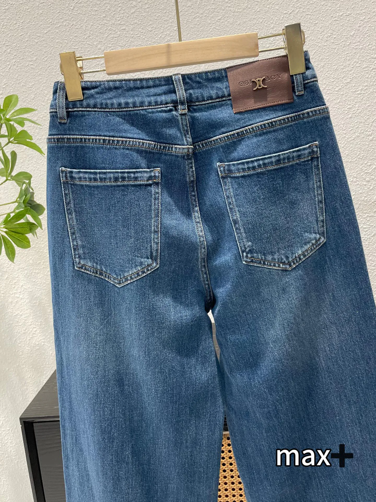 Джинсы Женские Celine 18288750