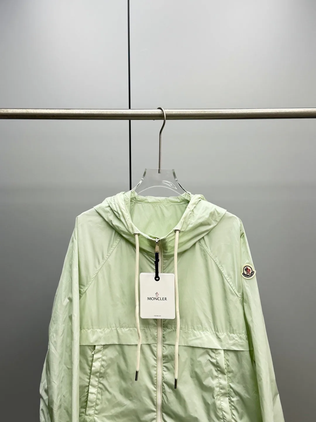 Куртки И Пуховики Женские Moncler 13273237